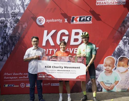 Ayobantu dan KGB gelar acara donasi unik